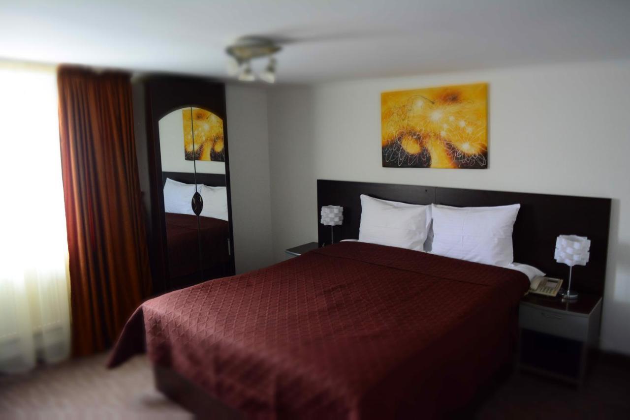 Motel Anghel กาลาจิ ภายนอก รูปภาพ